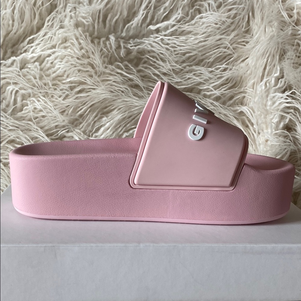 Givenchy Slide Sandals Blossom Pink, Size 40 (approx US 10), NWT - Picture 8 of 10